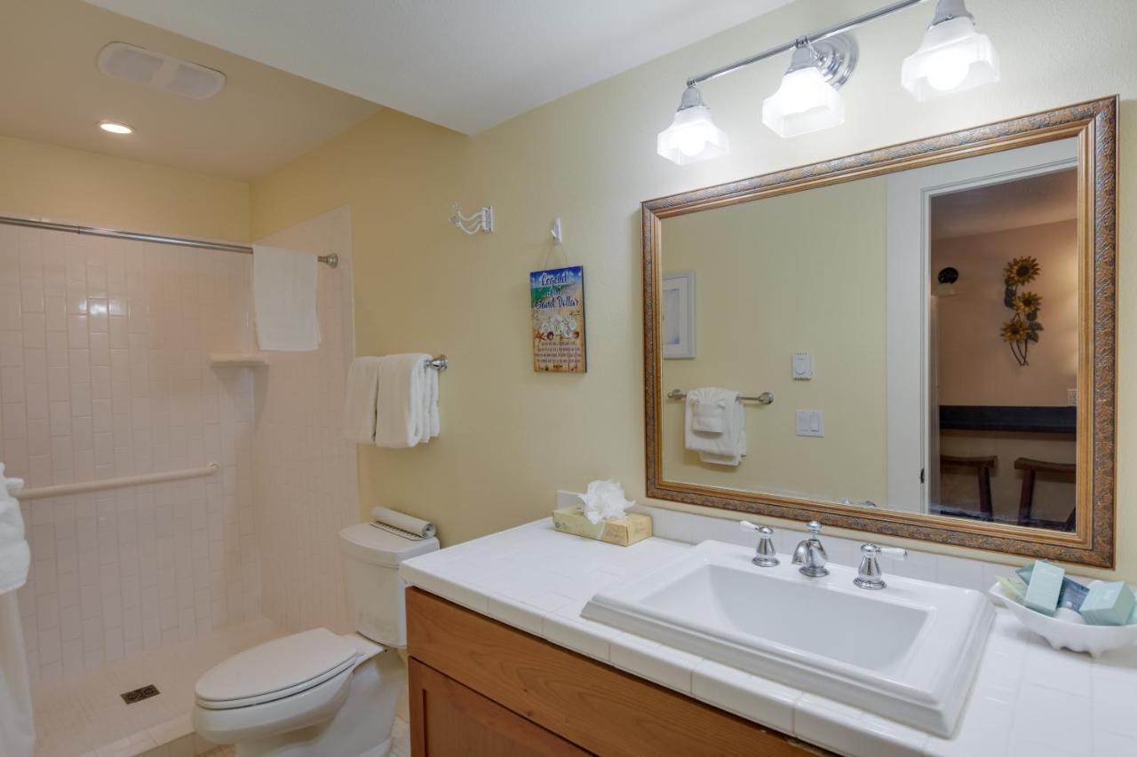 Argonauta Two Bedroom Cottage at The Waves