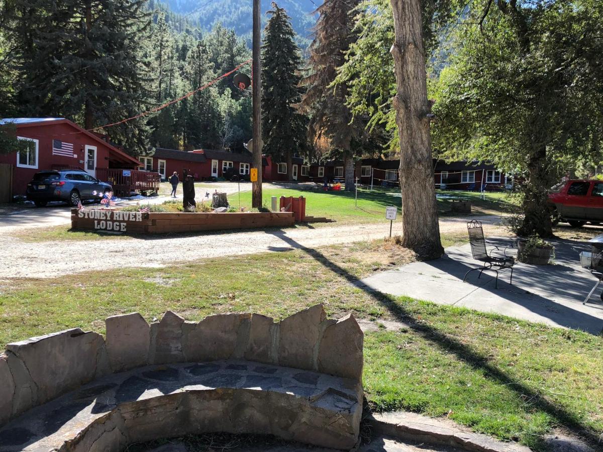  | Stoney River Lodge