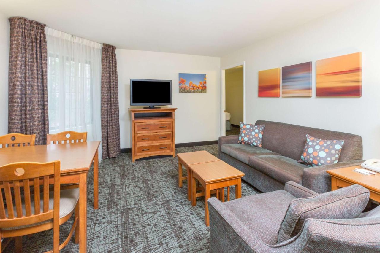 Two-Bedroom Suite with King and Queen Beds at Sonesta ES Suites Atlanta - Perimeter Center