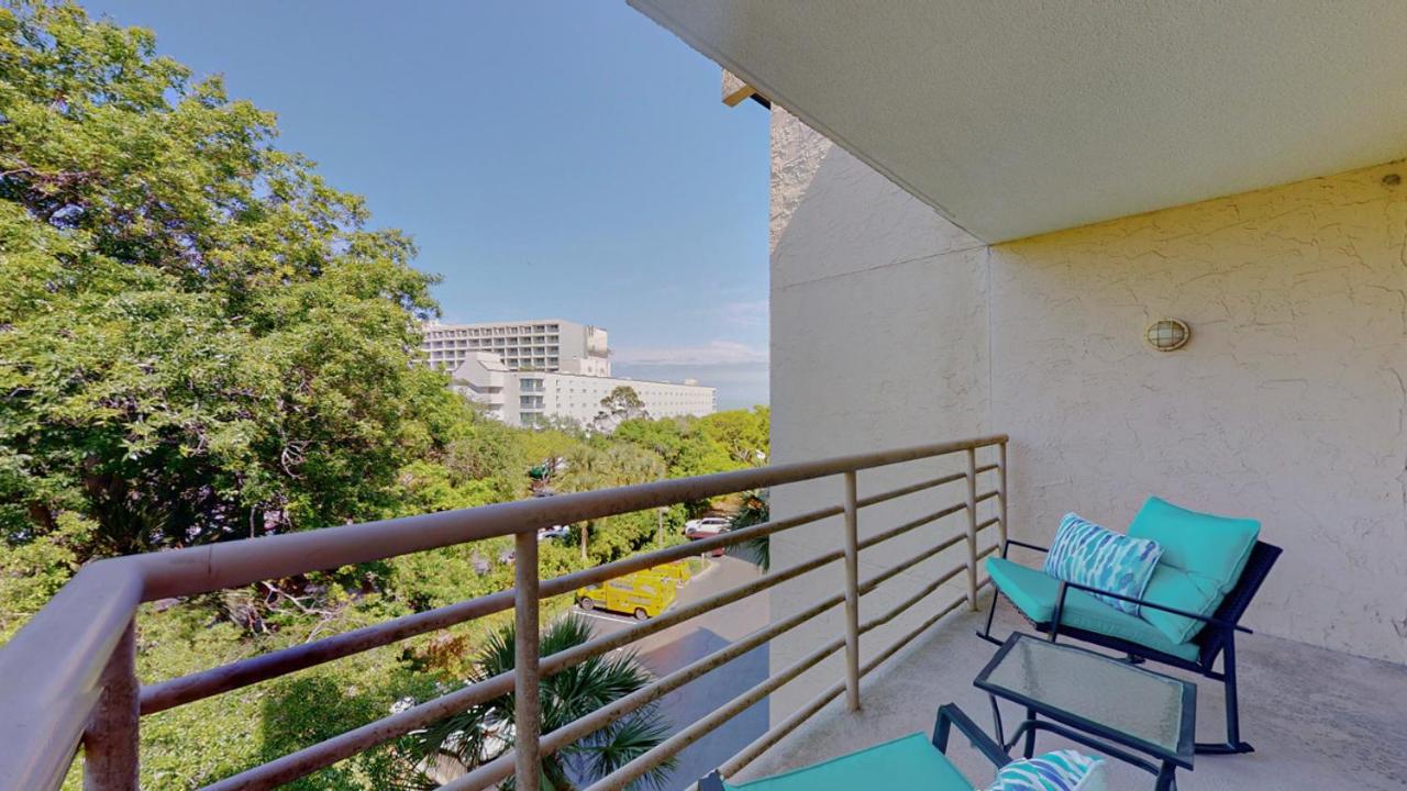 | 2416 Villamare