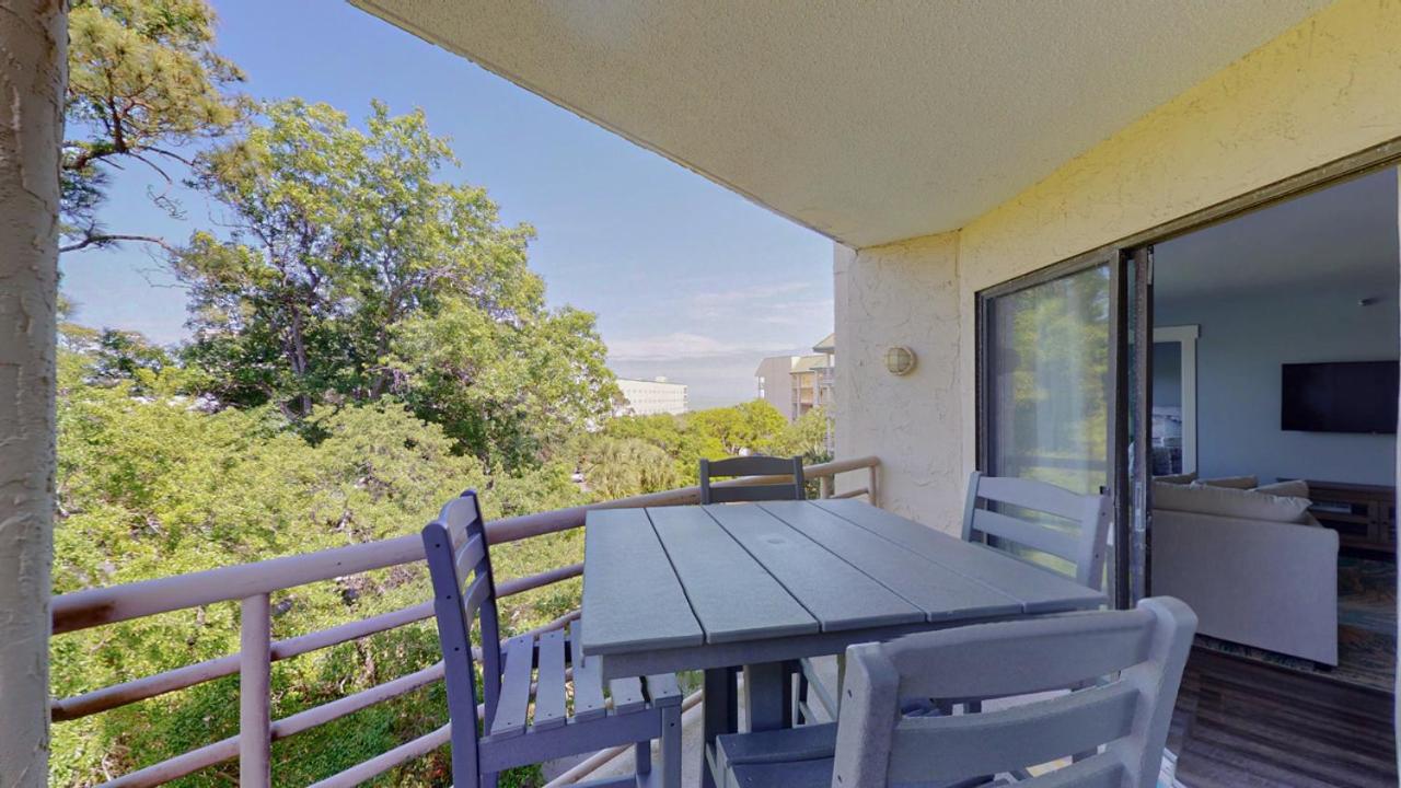 | 2416 Villamare