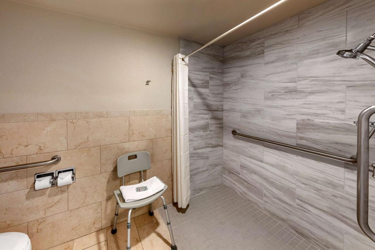  | Best Western Country Inn Temecula