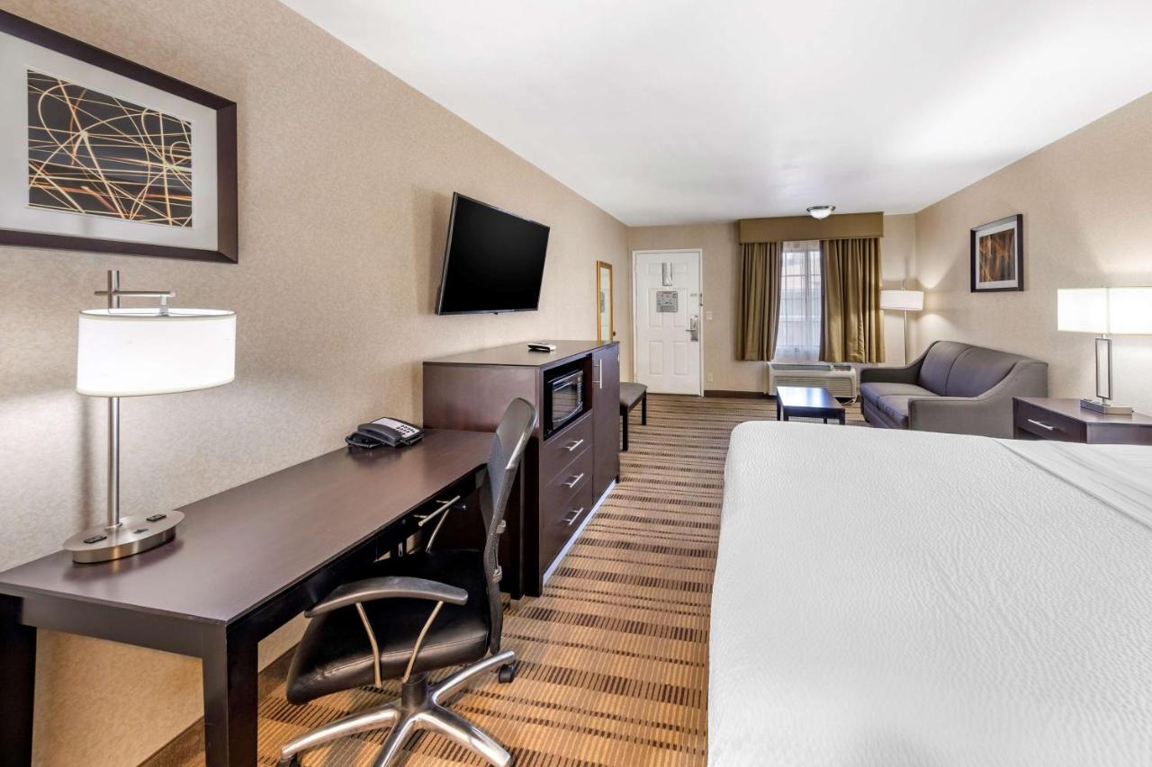  | Best Western Country Inn Temecula