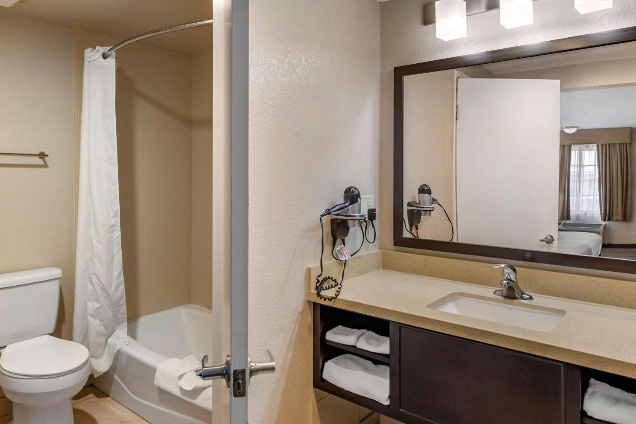  | Best Western Country Inn Temecula