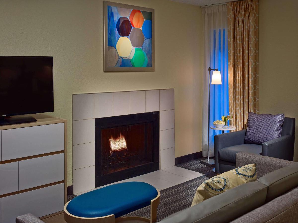 King Studio Suite at Sonesta ES Suites Tucson