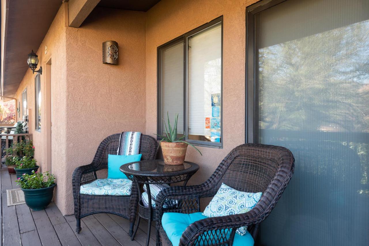 | Whispering Creek Bed & Breakfast