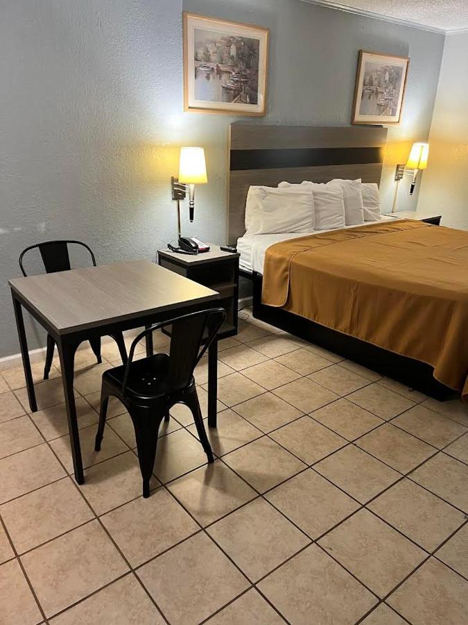 | Executive Inn Mercedes Weslaco