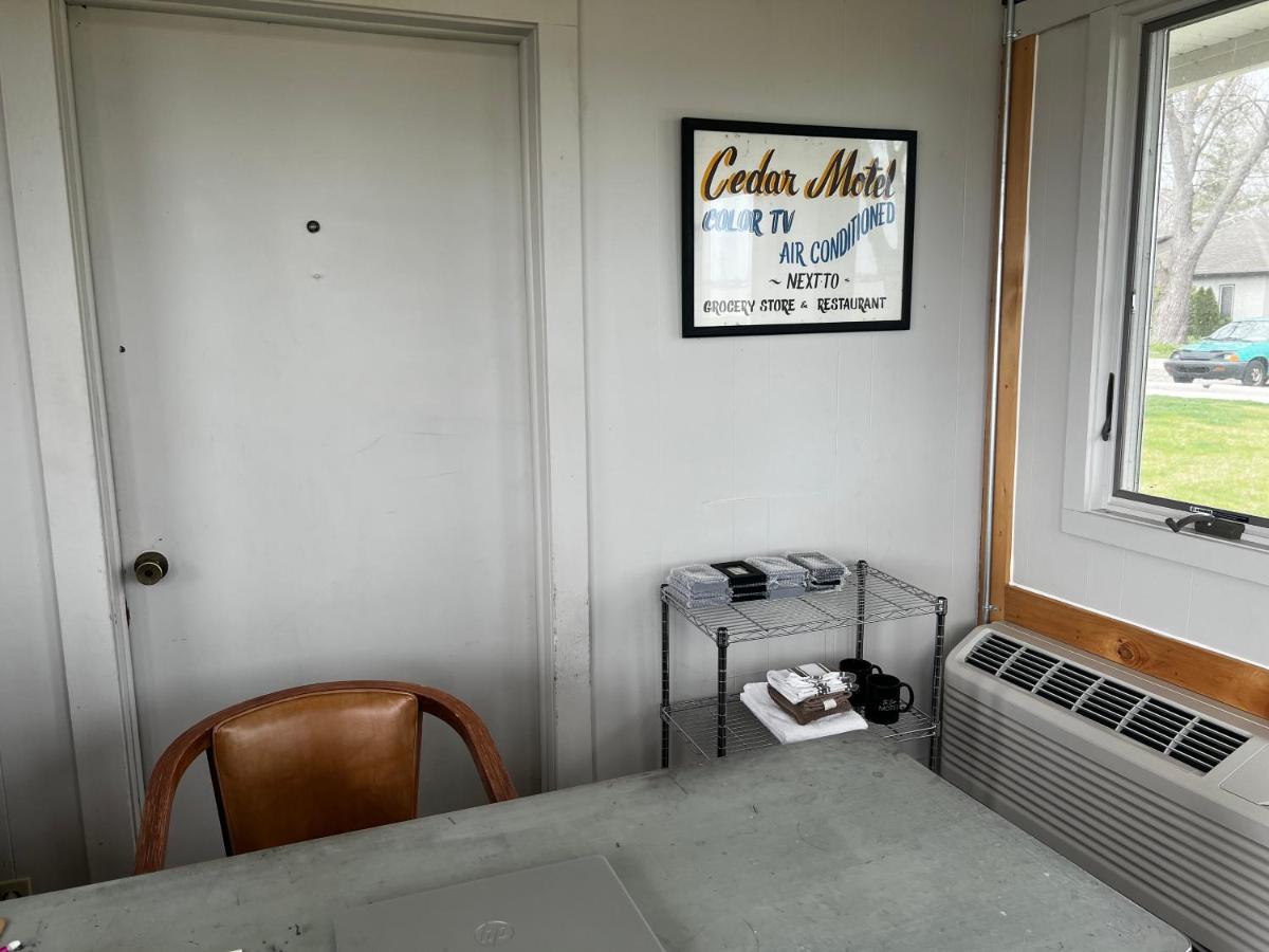 | The Cedar Motel
