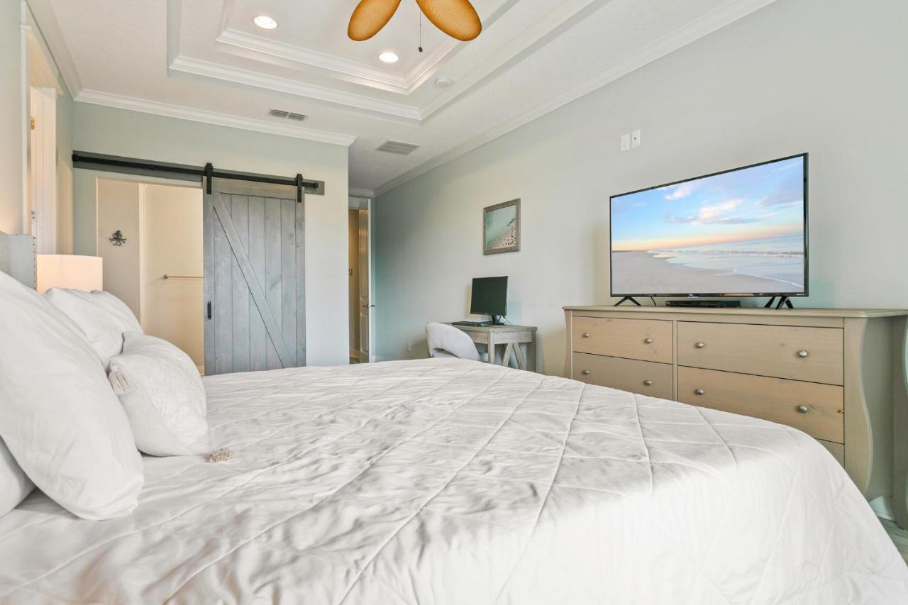 | New! Octopi the Beach - Luxury home steps to beach