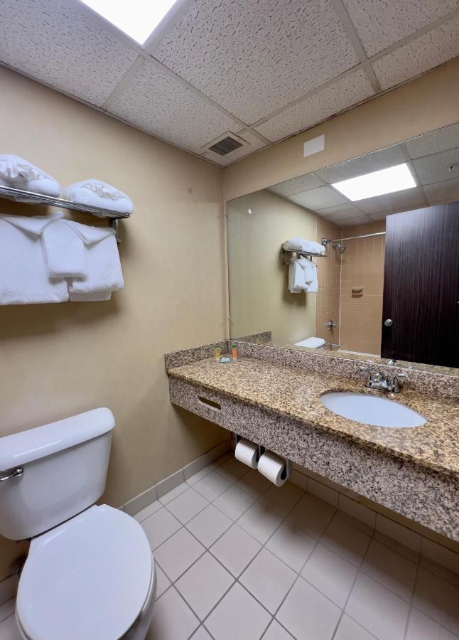 Deluxe Double Room at Bradley Inn