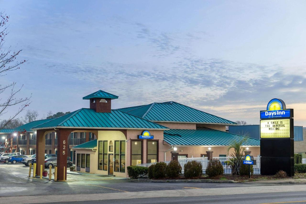 | Days Inn by Wyndham Jackson