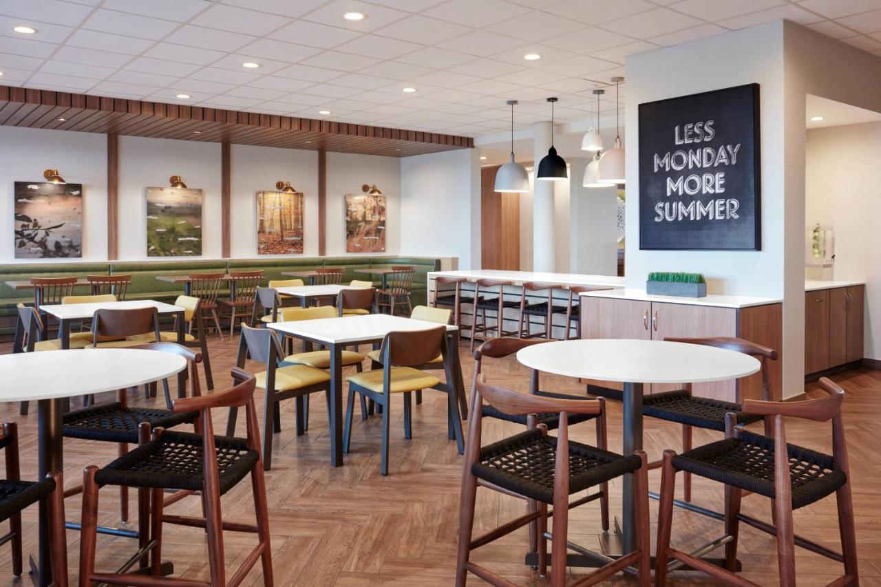 | Fairfield by Marriott Inn & Suites Rochester Hills