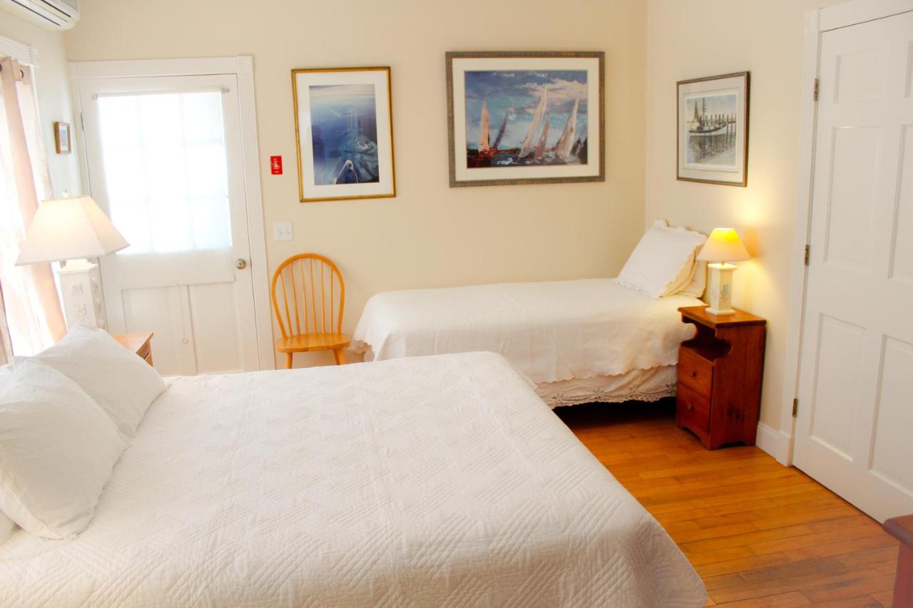 | West Tisbury Inn