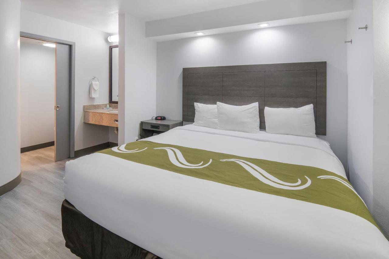 King Room - Non-Smoking at Quality Inn & Suites Richardson-Dallas