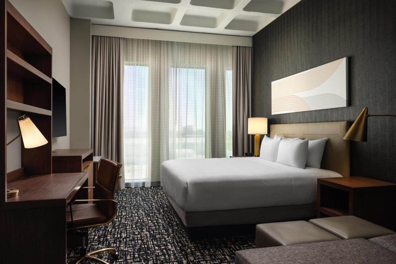 King Room with Sofa Bed at Hyatt Place LAX/Century Blvd