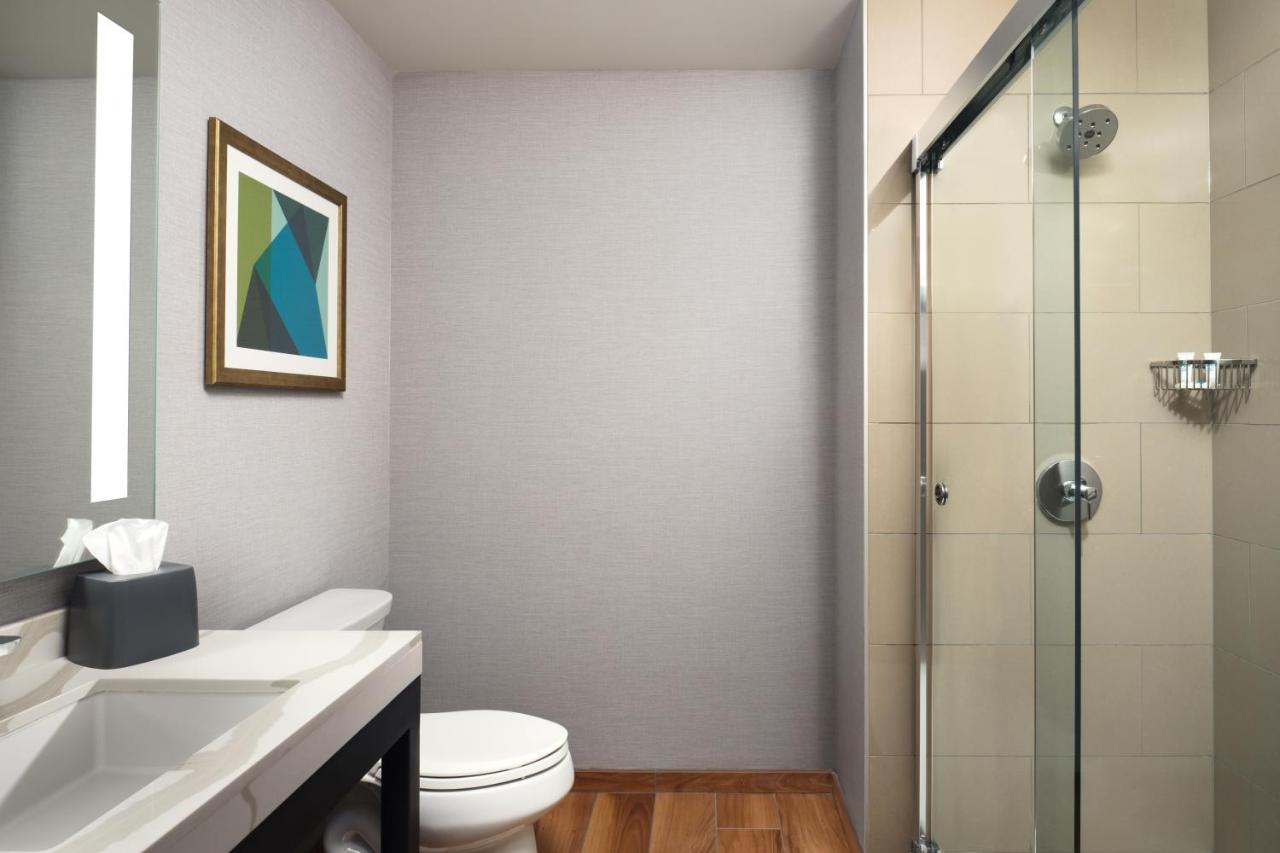 King Room with Sofa Bed at Hyatt Place LAX/Century Blvd