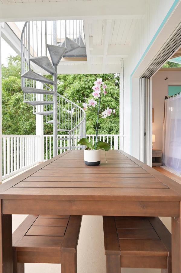 | Peaceful Kehena Beach Treehouse Villa w/ Star Deck