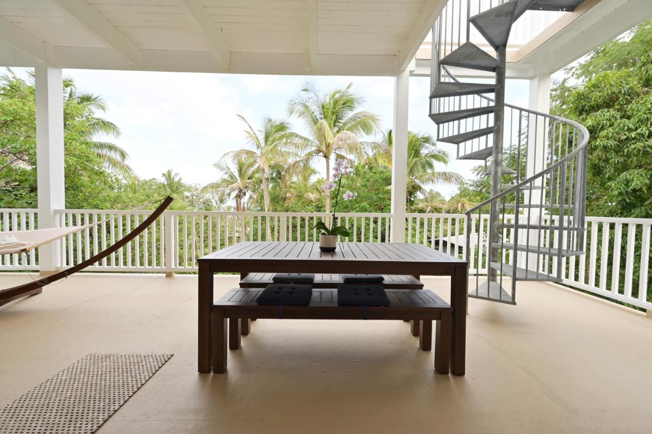| Peaceful Kehena Beach Treehouse Villa w/ Star Deck