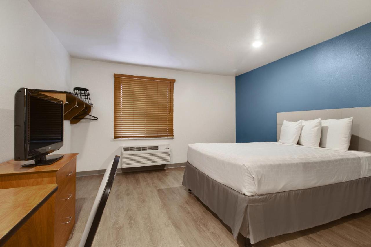 Queen Suite - Accessible/Non Smoking at WoodSpring Suites Houston Willowbrook