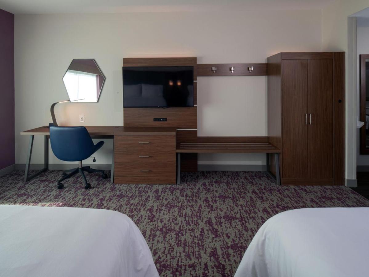  | Holiday Inn Express & Suites - Little Rock Downtown, an IHG Hotel