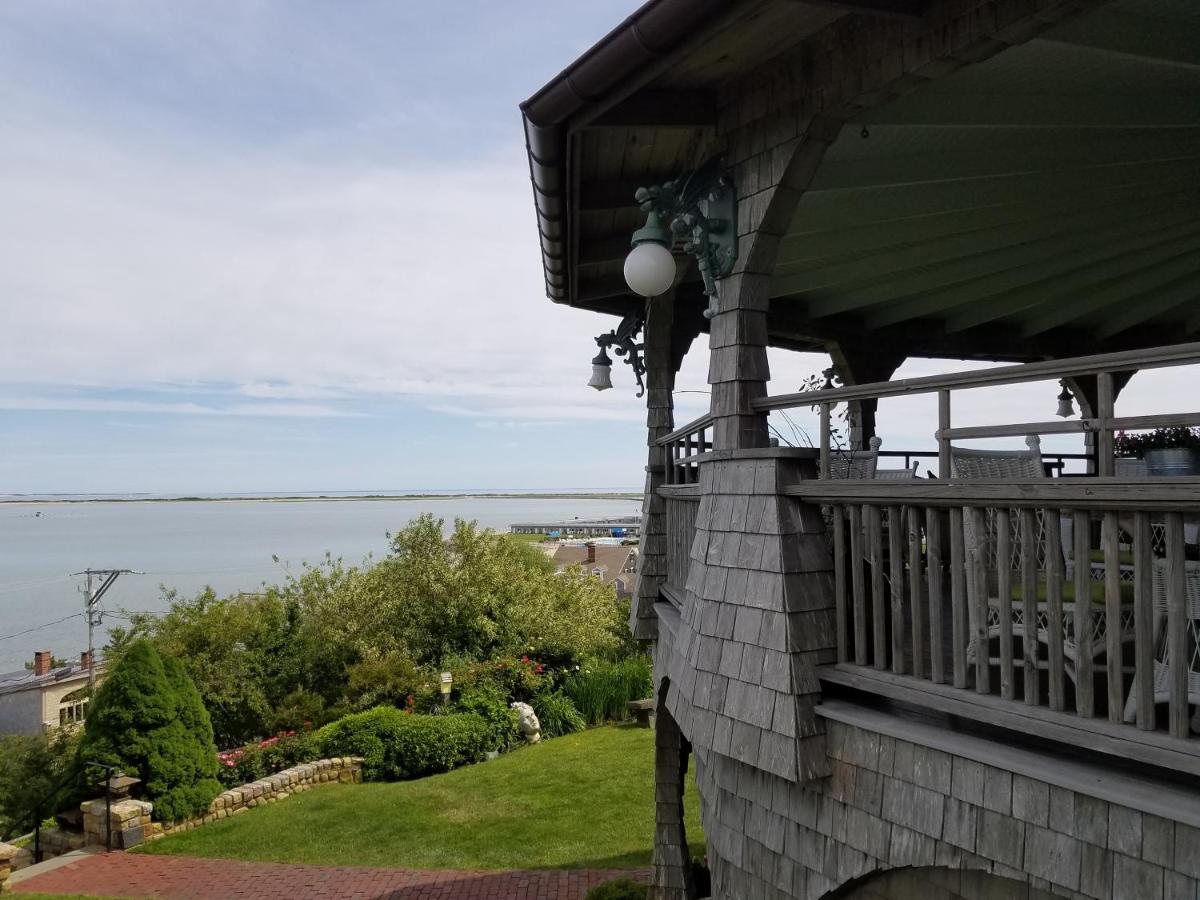 | Lands End Inn - Adults Only