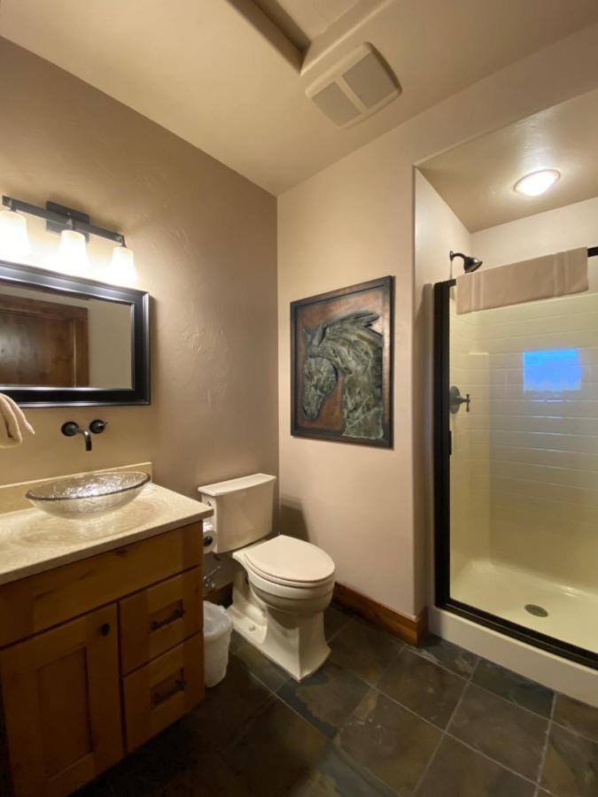 Penthouse Apartment at Meadow Lake Resort & Condos