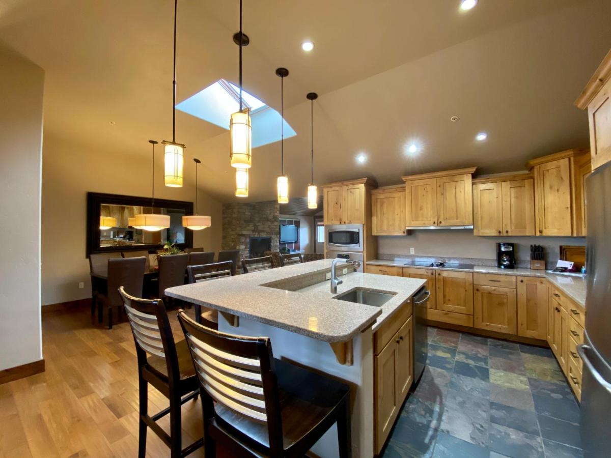 Penthouse Apartment at Meadow Lake Resort & Condos