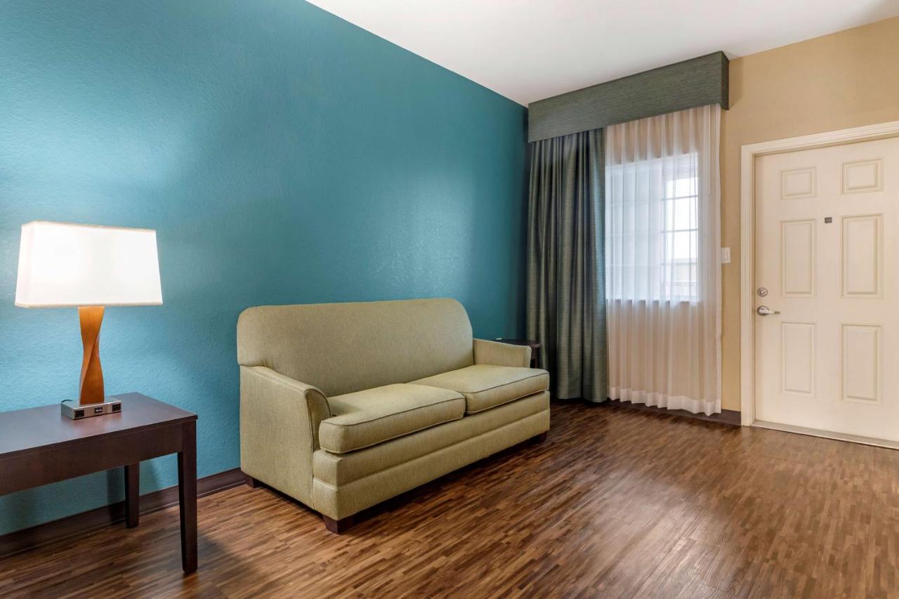King Suite - Disability Access with Roll-in Shower at Best Western Plus Galveston Suites
