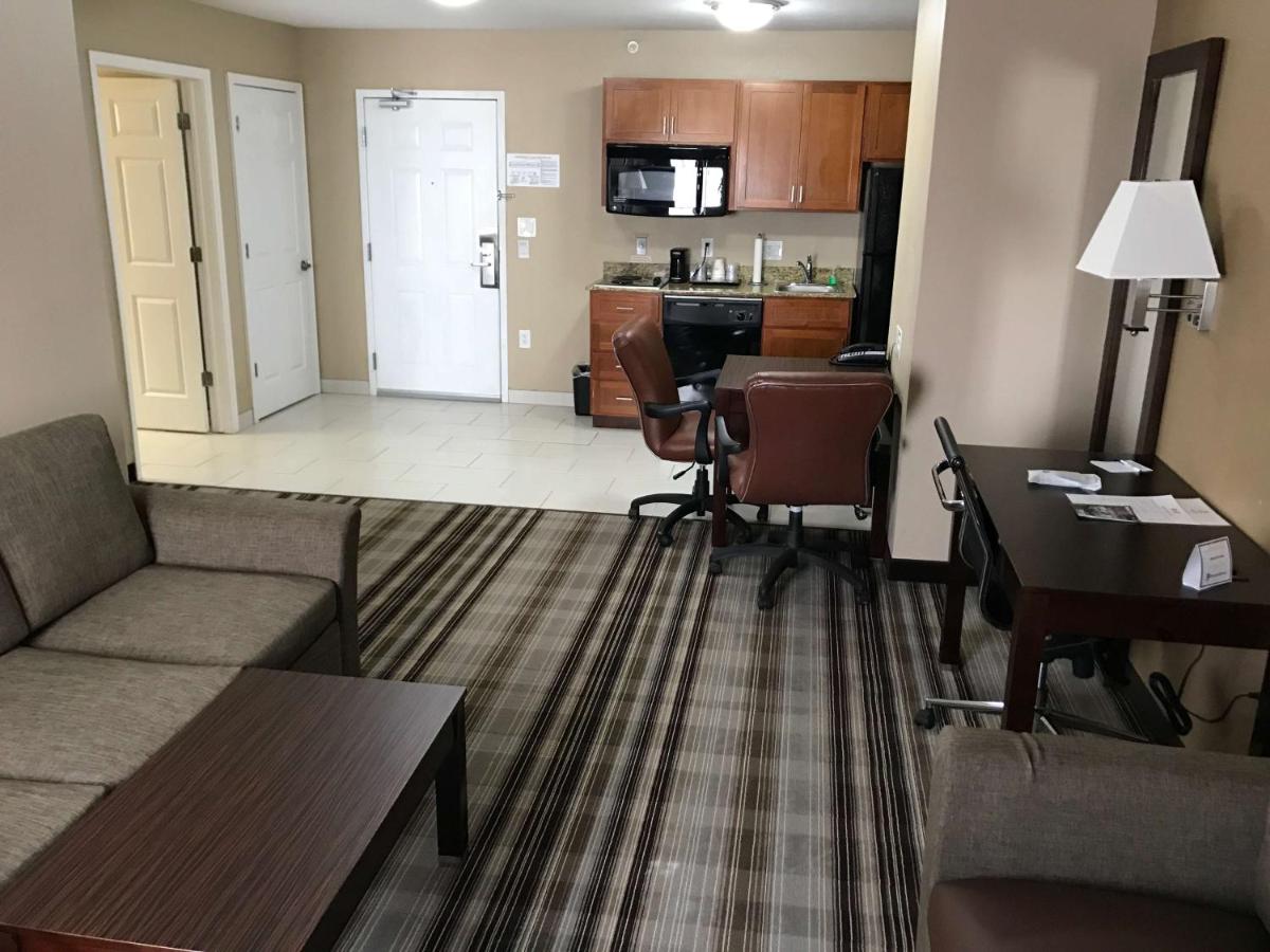 | Best Western Plus Crawfordsville Hotel