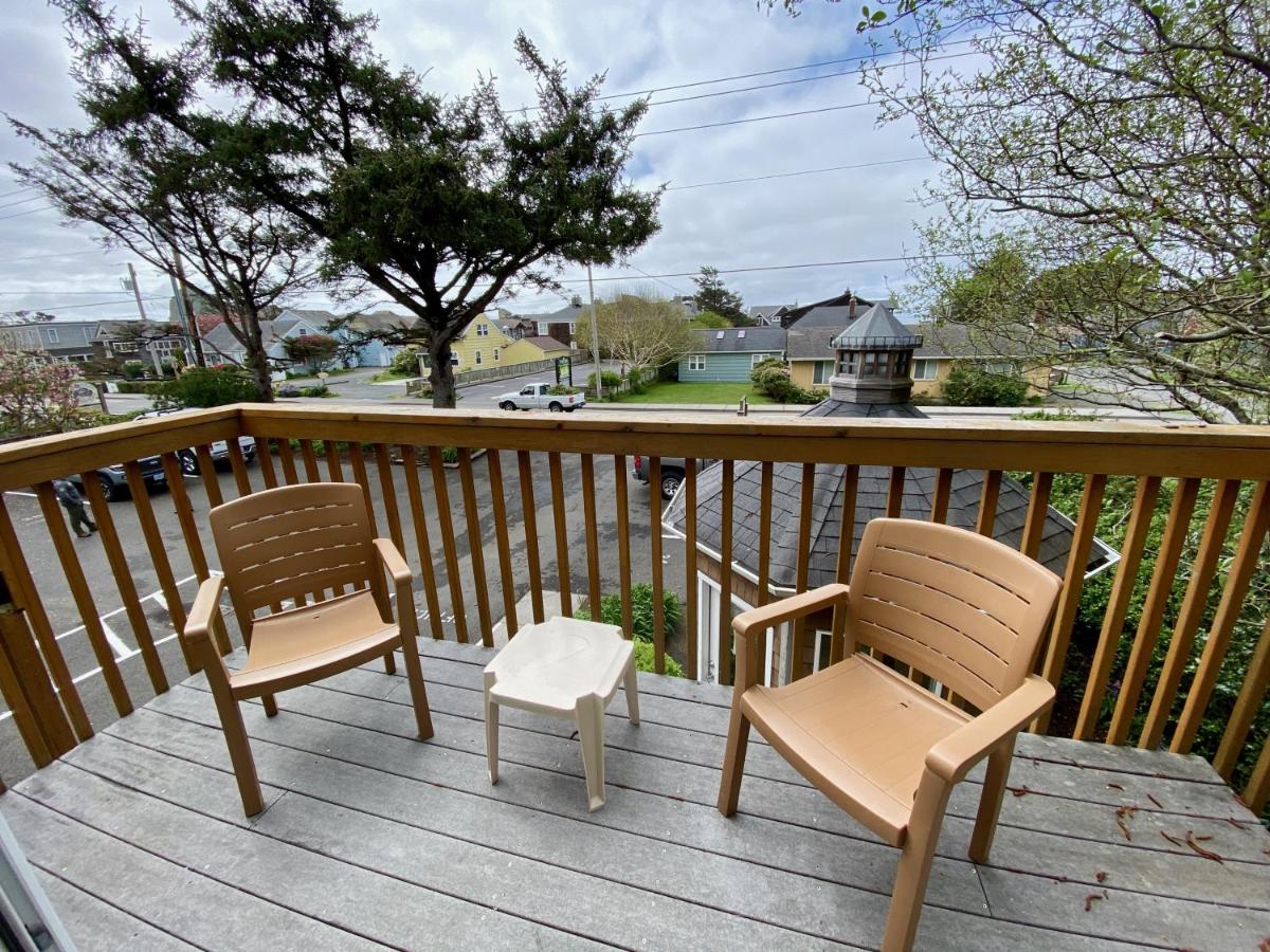  | Lighthouse Inn
