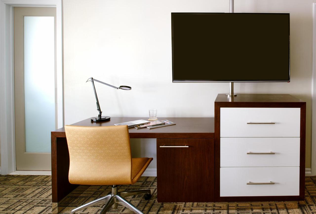  | Hotel Ziggy Los Angeles