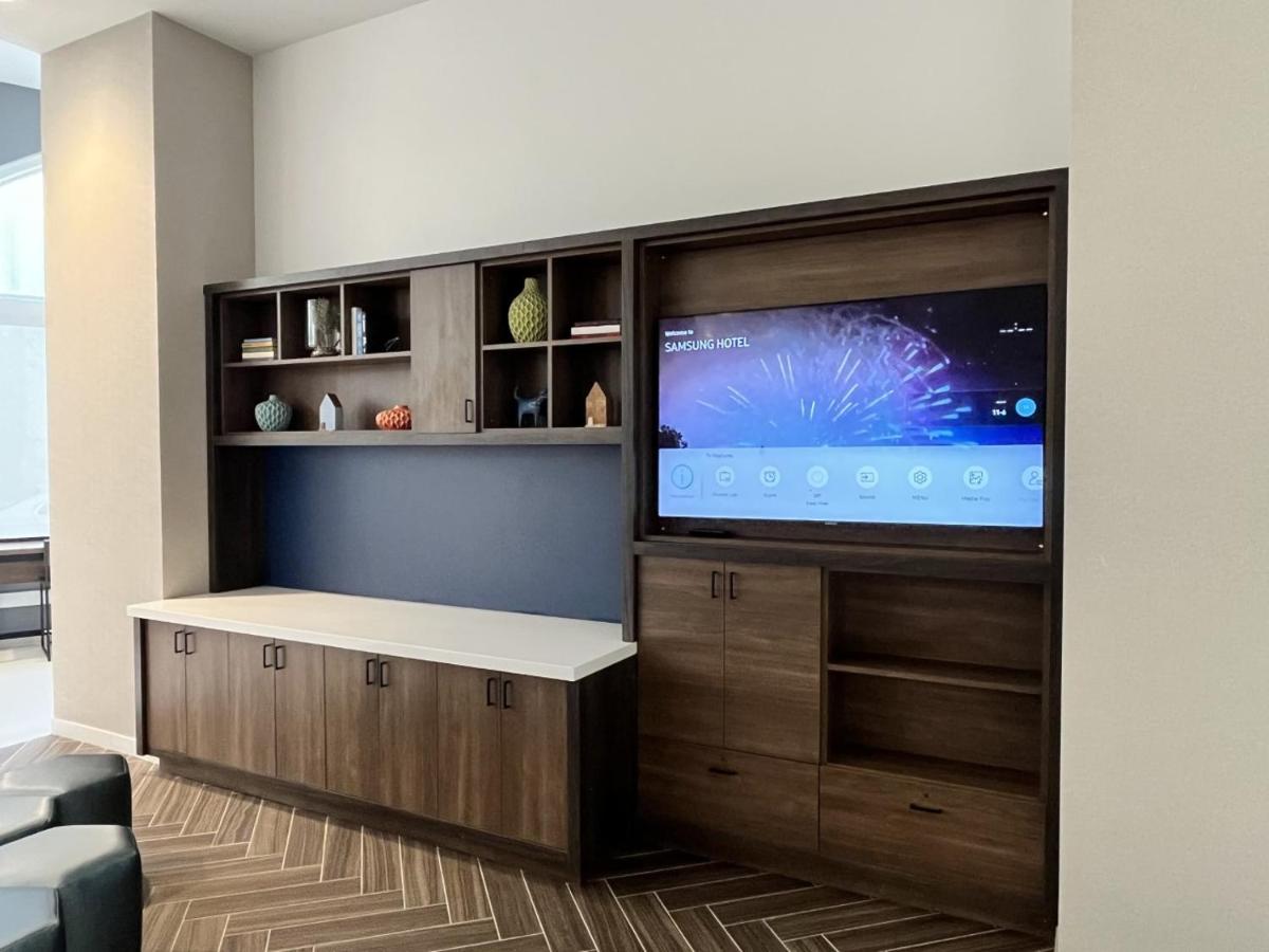 | Home2 Suites By Hilton St Louis Downtown