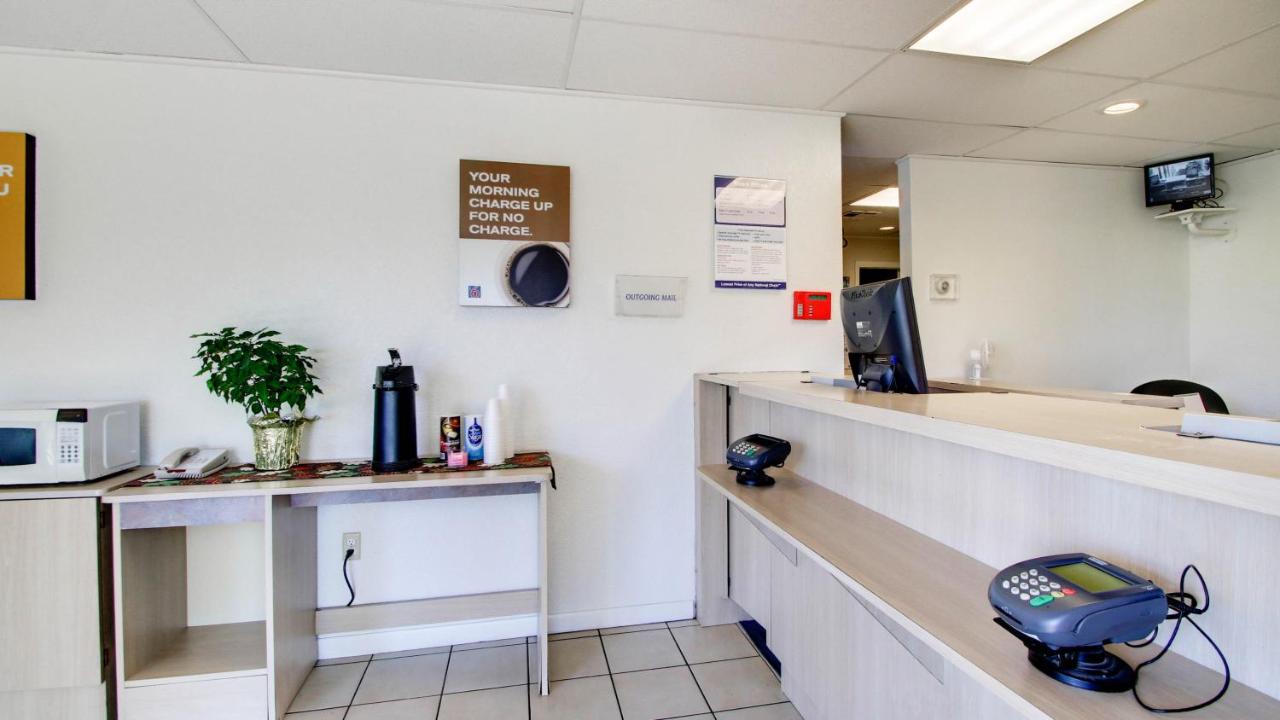  | Baymont Inn & Suites Shawnee