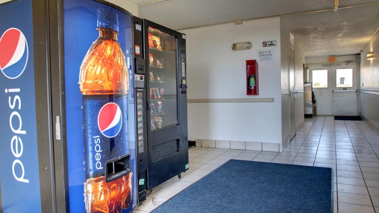  | Baymont Inn & Suites Shawnee