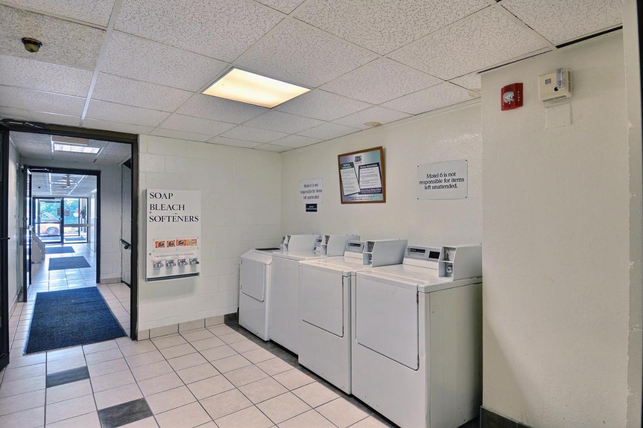 | Motel 6-Danvers, MA - Boston North