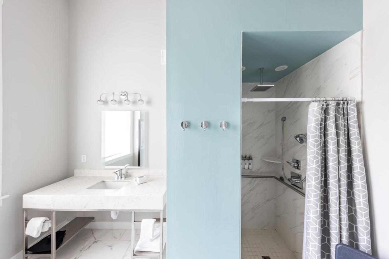Queen Room - Disability Access at The Blackburn Inn and Conference Center