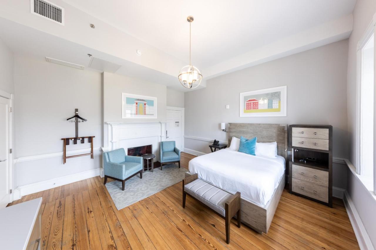 Superior Queen Room at The Blackburn Inn and Conference Center