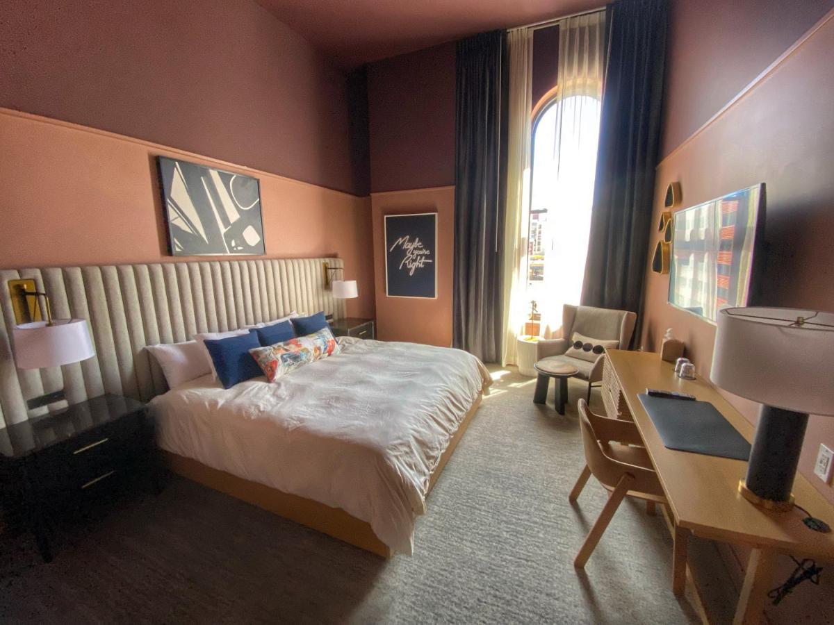 King Suite at Kinn Guesthouse Downtown
