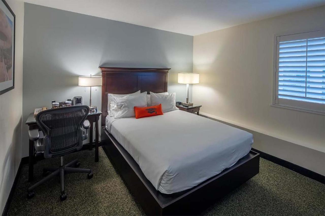 1 Queen Bed, Deluxe Mobility Accessible Room, Non-Smoking at Collegian Hotel & Suites, Trademark Collection by Wyndham