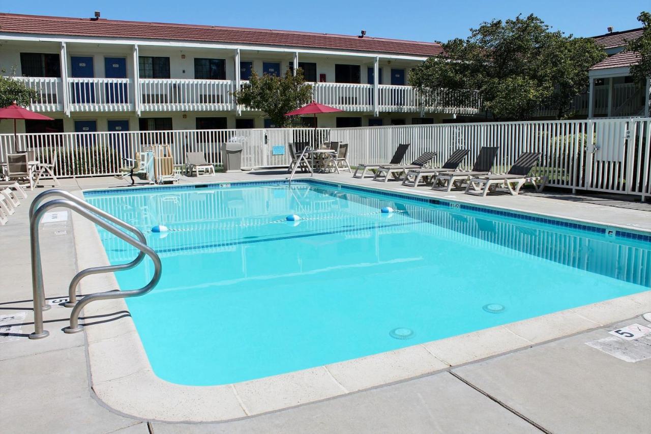 | Motel 6-San Luis Obispo, CA - South