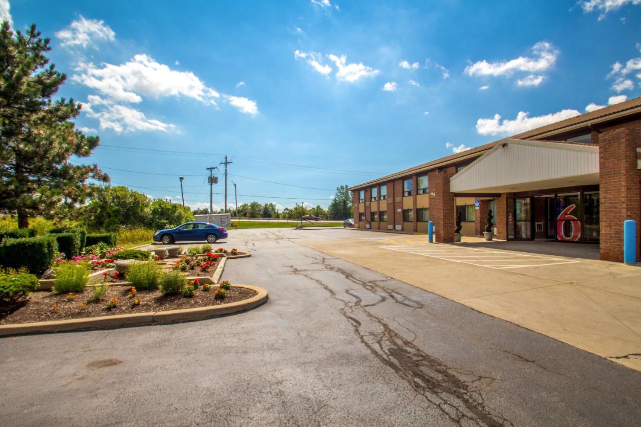 | Motel 6-Amherst, NY - Buffalo