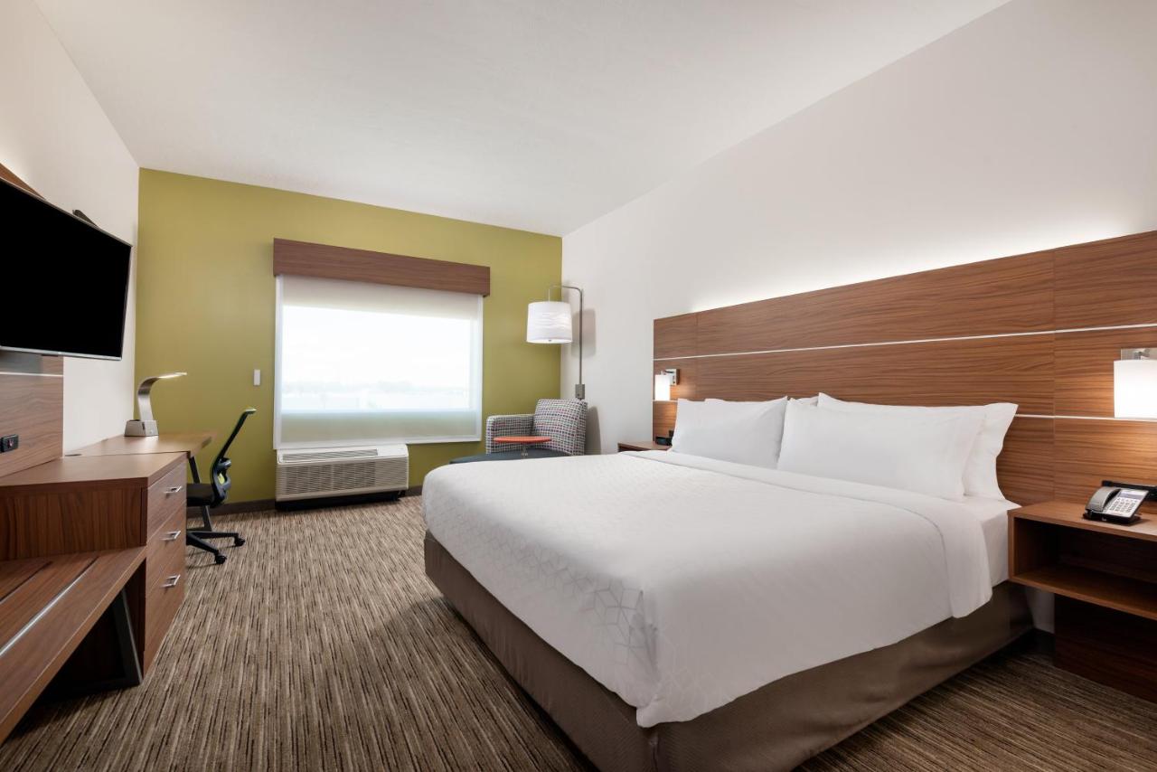  | Holiday Inn Express And Suites Punta Gorda