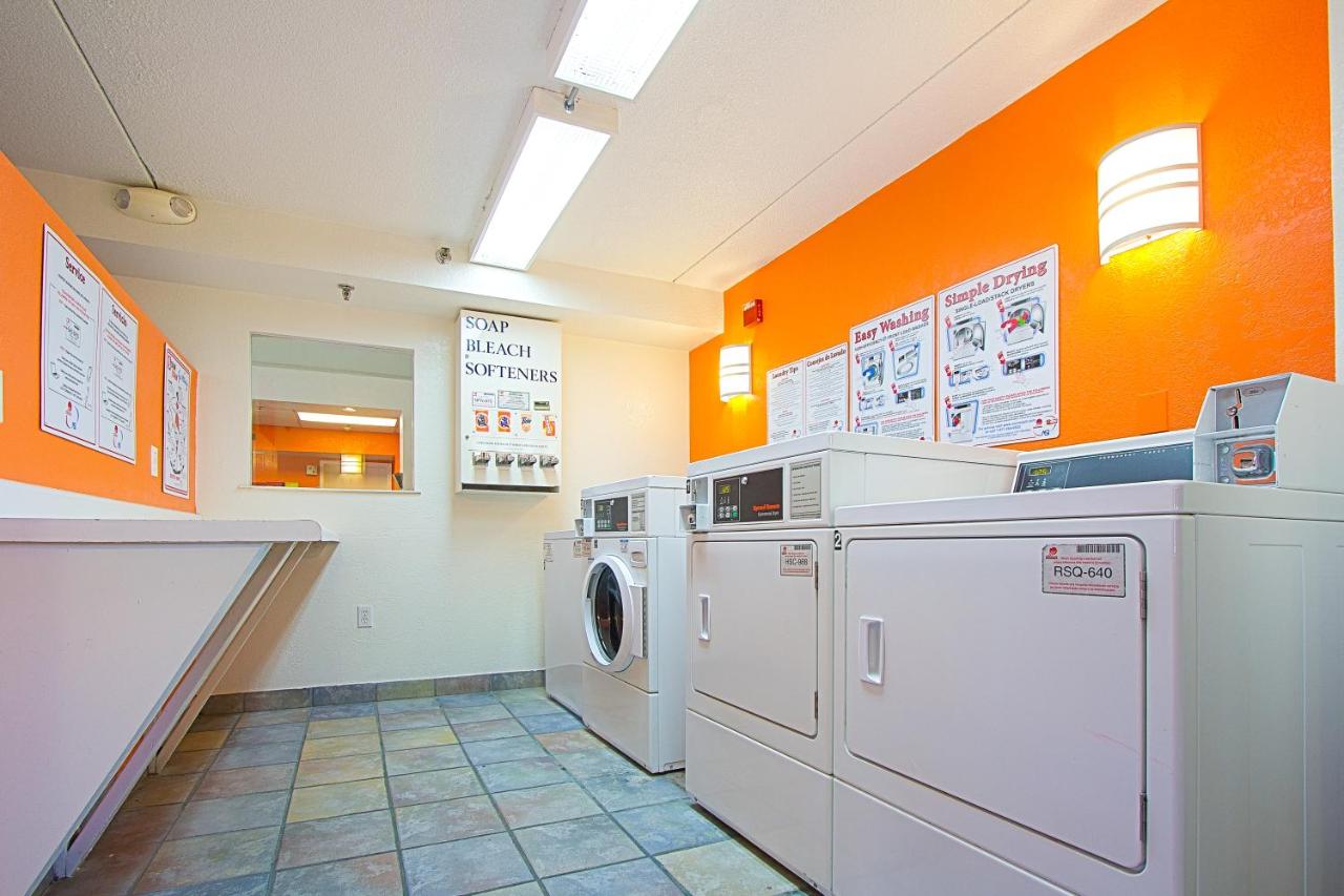 | Motel 6-East Brunswick, NJ