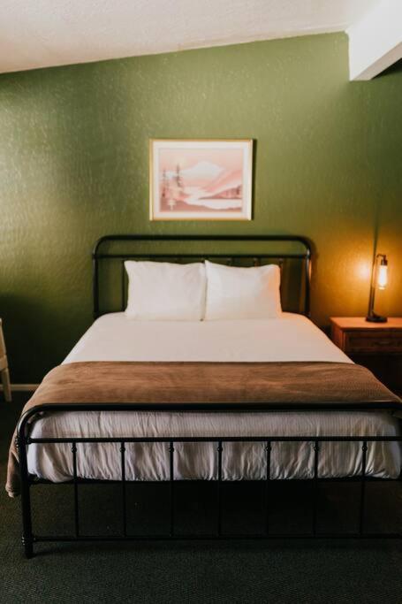 | The Long Barn Lodge