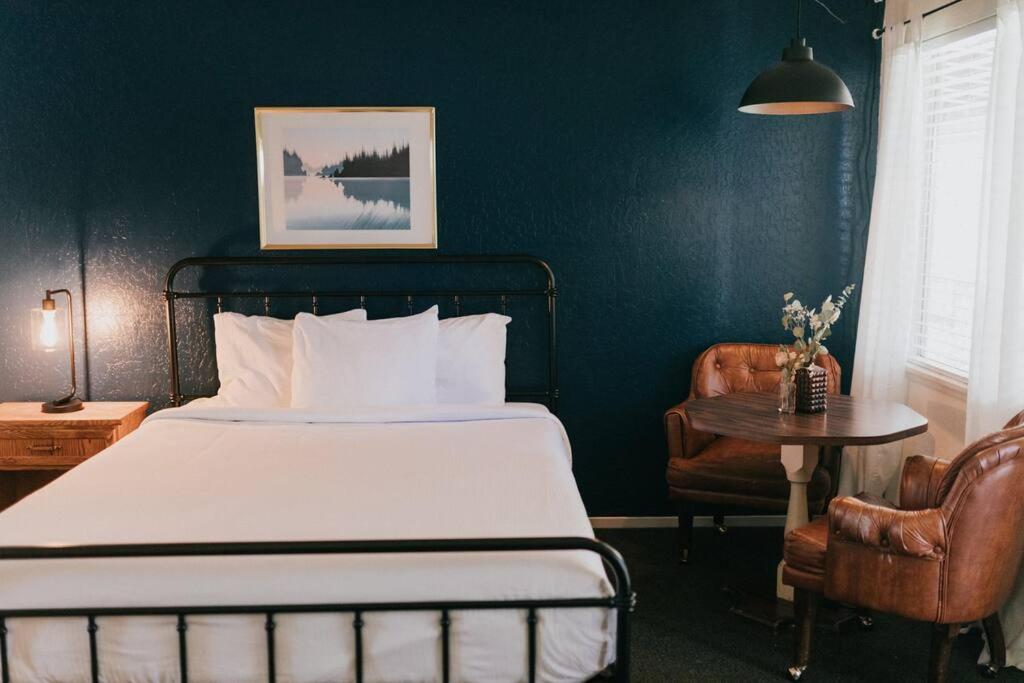 | The Long Barn Lodge