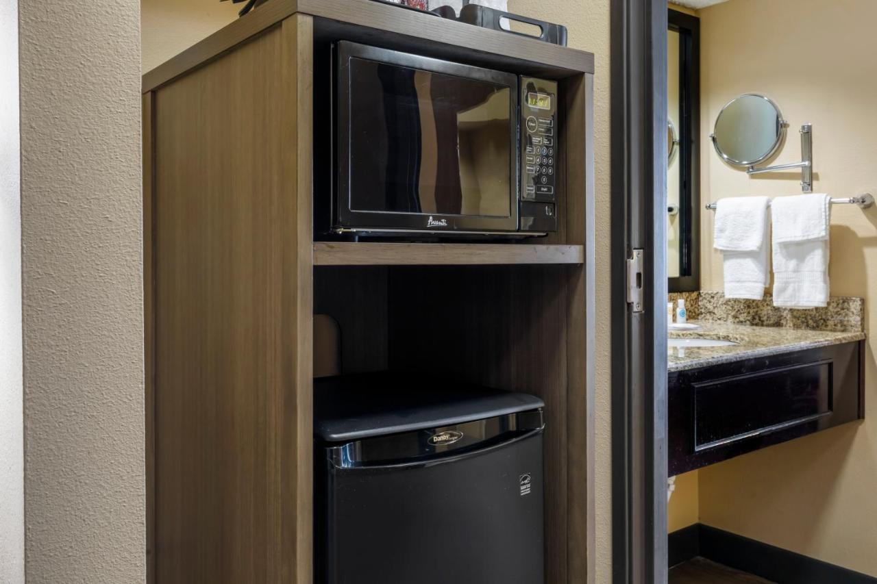 Queen Suite with Two Queen Beds - Non-Smoking at Comfort Suites DFW Airport