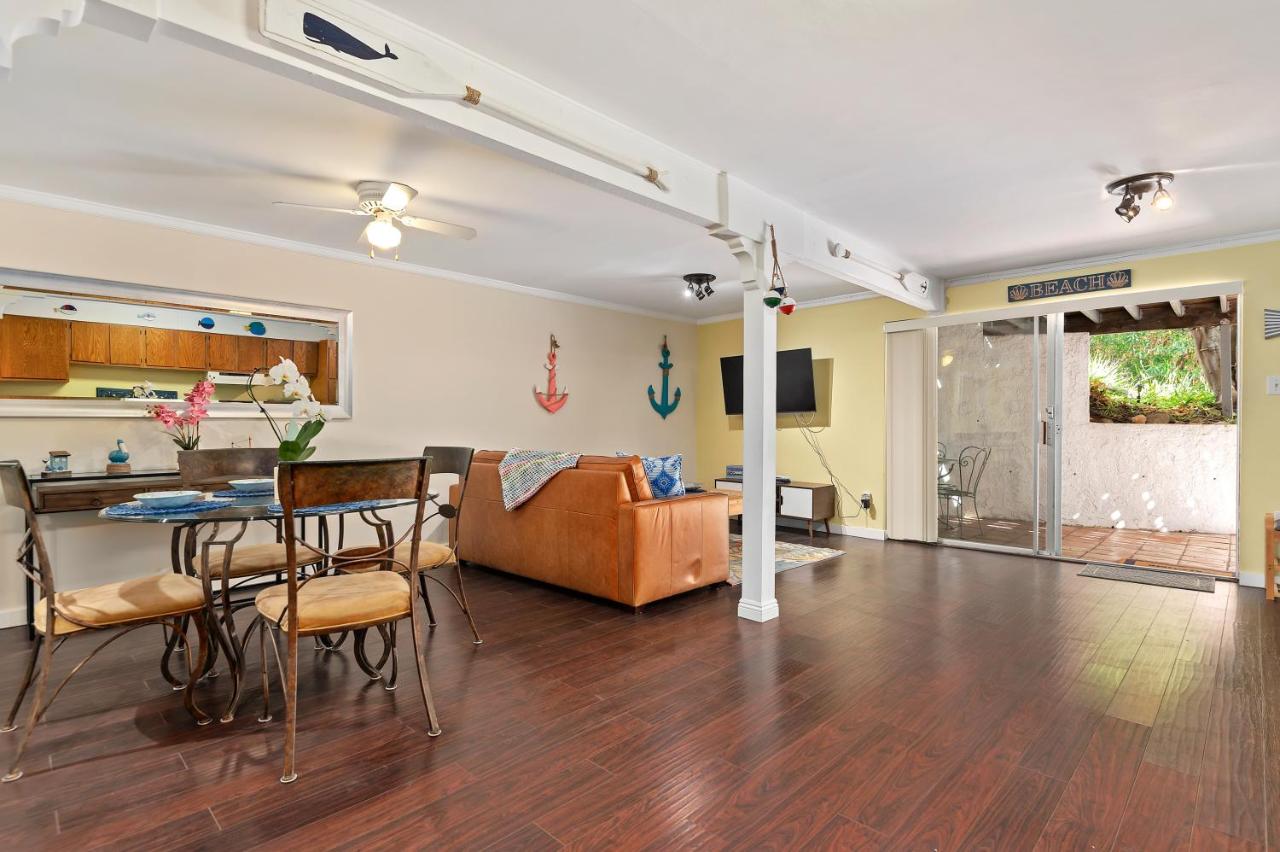 | Santa Barbara Cozy Studio with Private Patio