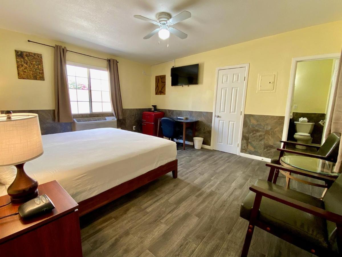 | Europa Inn & Suites