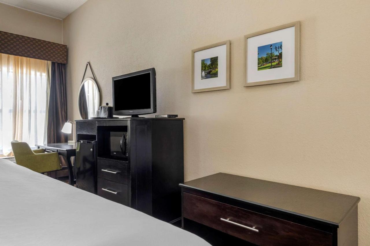 King Suite with Sofa Bed - Non Smoking at Comfort Inn Sherman - Denison Area
