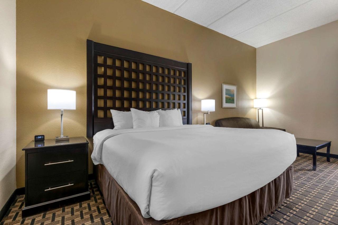 King Suite with Sofa Bed - Non Smoking at Comfort Inn Sherman - Denison Area